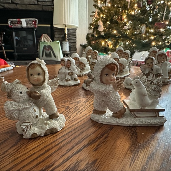 Vintage K’s Collection Snow Babies - 13 Figurines - Picture 3 of 9